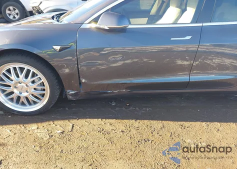 2020 Tesla Model 3 Long Range Dual Motor All-Wheel Drive from USA, damaged, VIN 5YJ3E1EB2LF791202